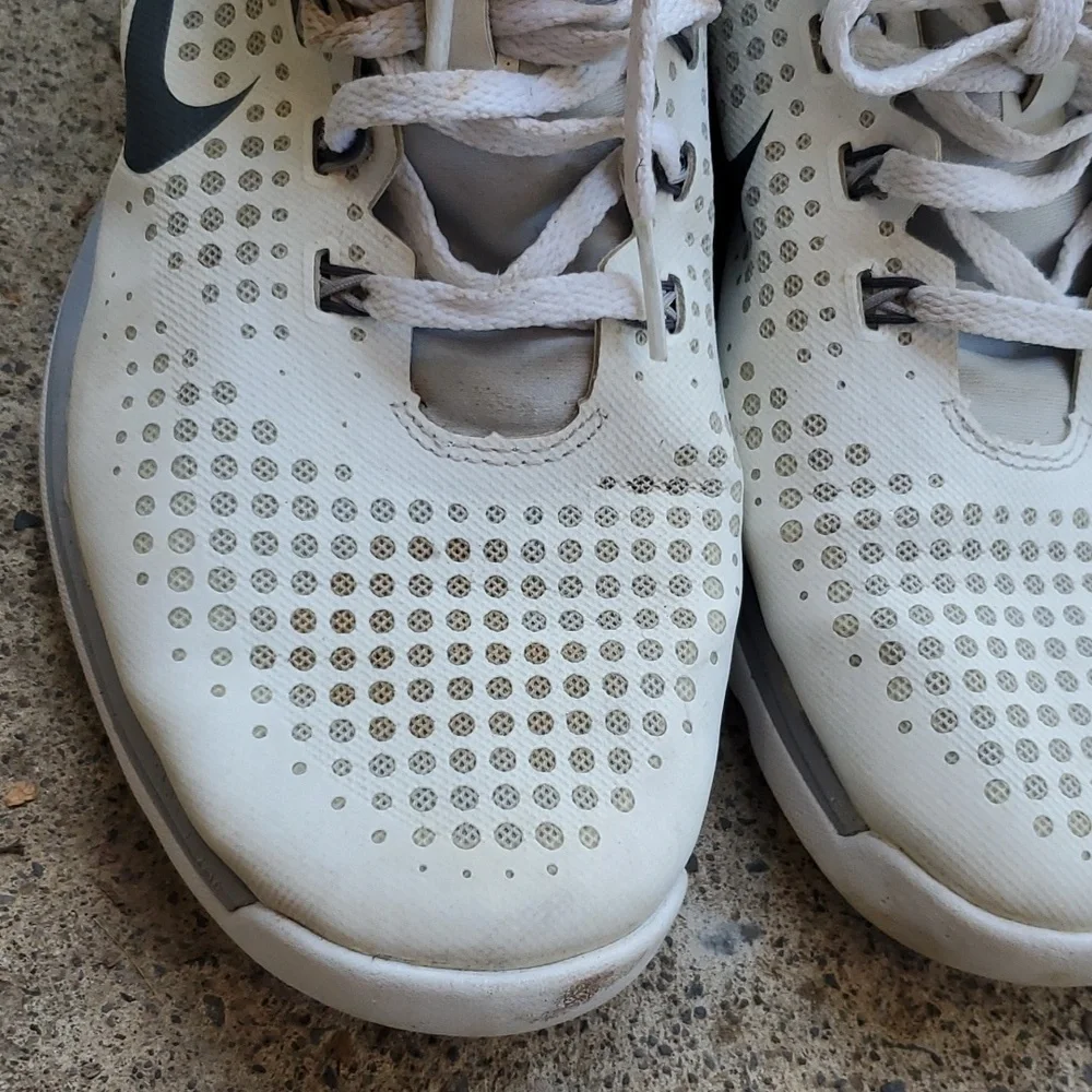 Nike Lunarlon 628537 white sneakers